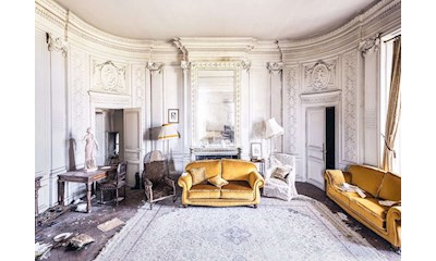 White Room