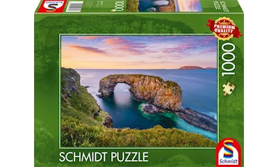 Ireland Great Pollet sea arch 