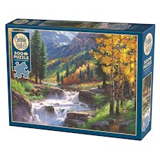 Bären am Wasserfall