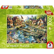 Dörfchen am Waldesrand